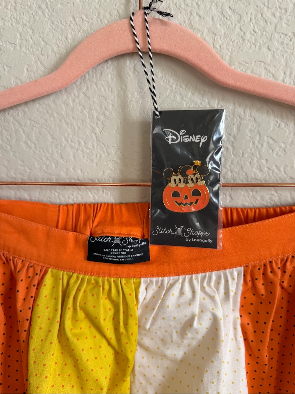 Loungefly Stitch Shoppe Disney Mickey Minnie Candy Corn Sandy Skirt with Pin - Picture 2 of 4